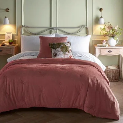 Dunelm Appletree Austell Bedspread
