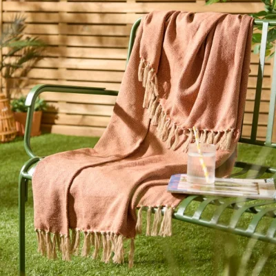 Dunelm furn. Dessa Throw Blanket 130cm x 180cm