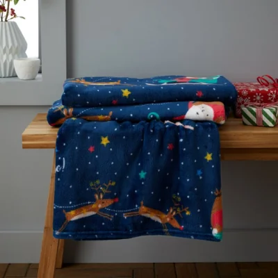 Dunelm Catherine Lansfield Santas Christmas Wonderland 130x170cm Throw Navy
