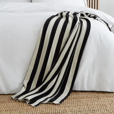 Dunelm Style Sisters Knitted Cube Throw White
