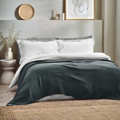 Dunelm Lark Cotton Throw Blanket