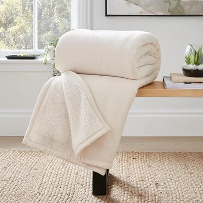 Dunelm Cosy Chenille Throw Blanket 235cm x 235cm