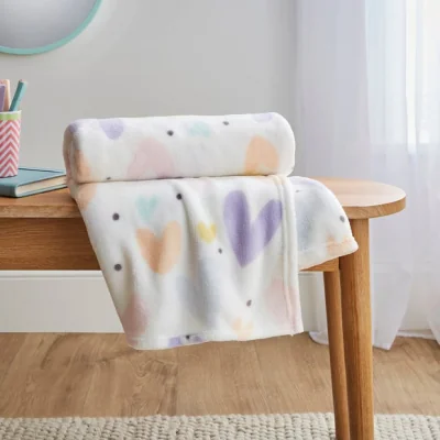 Dunelm Hearts Fleece Throw MultiColoured