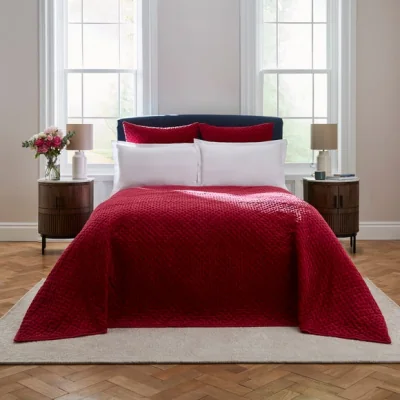 Dunelm Dorma Genevieve Bedspread Magenta