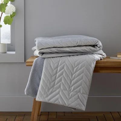 Dunelm Catherine Lansfield So Soft Velvet Touch Silver Zig Zag Pinsonic Throw Silver