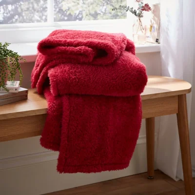 Dunelm Teddy Bear Throw Fuchsia
