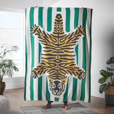 Dunelm Green Stripe Tiger Jaquard Throw Green