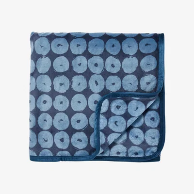 Dunelm Helena Springfield Moda Lilum Fleece Indigo Throw Blue