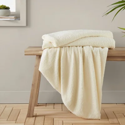 Dunelm Catherine Lansfield Cosy Boucle Throw Cream