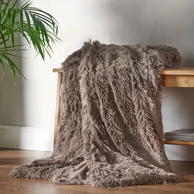 Dunelm Catherine Lansfield Cuddly Deep Pile Throw Blanket