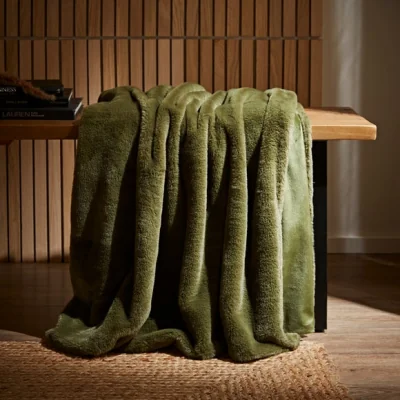 Dunelm Lenon Plush Throw Olive (Green)