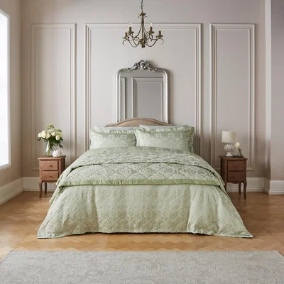 Dunelm Dorma Fuchsia Bells Bedspread