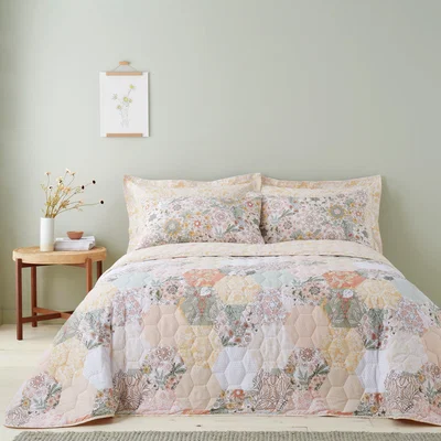 Dunelm Hettie Bedspread Blush