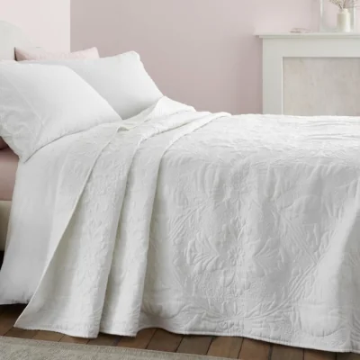 Dunelm Bianca Fine Linens Marianne Bedspread