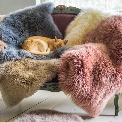 Graham & Green Single Rose Sheepskin