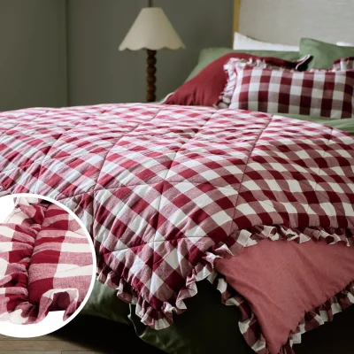 Habitat Habitat Gingham Quilted Bedspread - Berry - 200x220cm