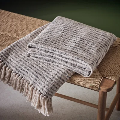Habitat Habitat Woven Mono Throw - 150x125cm