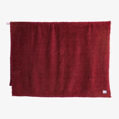 Homebase Snuggle Fleece Throw - 130x180cm - Claret