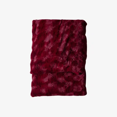 Knees Stellan Fur Throw - Claret