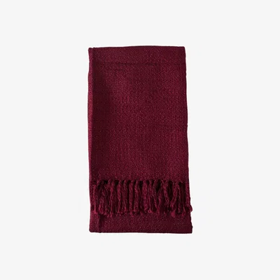 Knees Acrylic Textured Throw - Claret