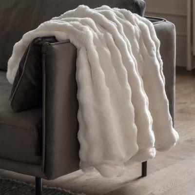 Knees Marshmallow Rabbit Throw - Cream
