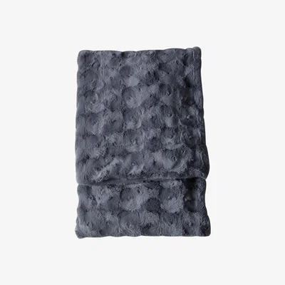 Knees Stellan Fur Throw - Gunmetal Grey