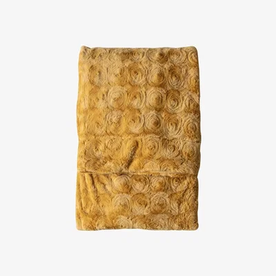 Knees Stellan Fur Throw - Ochre