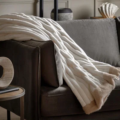 La Redoute Luxury Fur Throw Cream