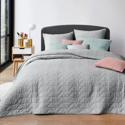 La Redoute ZIG ZAG SCENARIO Quilted Cotton Bedspread