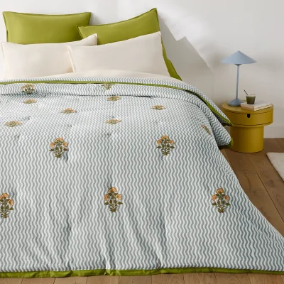 La Redoute Jani Striped/Floral Embroidery Cotton Quilted Bedspread
