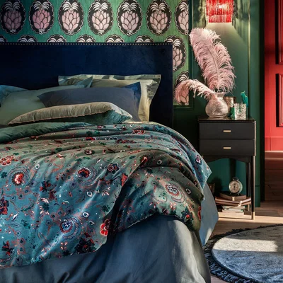 La Redoute Paisley Patterned Velvet Quilt