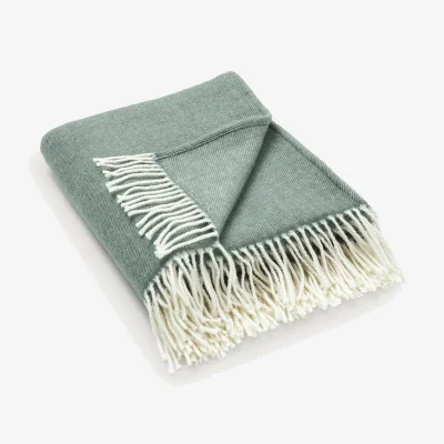 La Redoute Linden Fringed Throw in Pure Wool