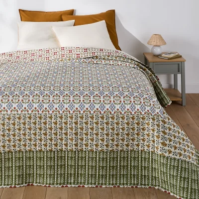La Redoute Rosarius Printed Quilted Bedspread in Cotton