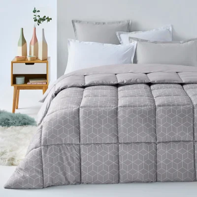 La Redoute Decio Geometric Microfibre Bedspread