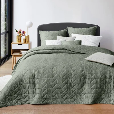 La Redoute ZIG ZAG SCENARIO Quilted Cotton Bedspread