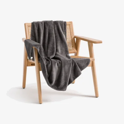 La Redoute Maxine Fleece Throw in Recycled Polyester