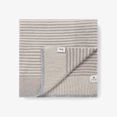 Loaf Easy Knit Throw in Oatmeal