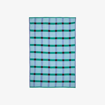 Made in Design Tento Plaid textile green / Quilted Bedspread - 140 x 200 cm - HÜBSCH