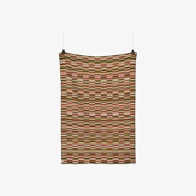 Nordic Nest Røros Tweed Ida blanket 135x200 cm Olive burgundy