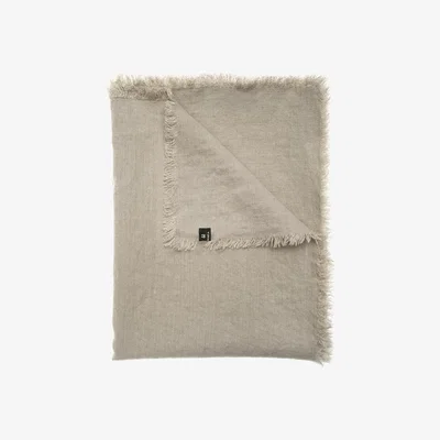 Nordic Nest Merlin throw linen natureal (beige)