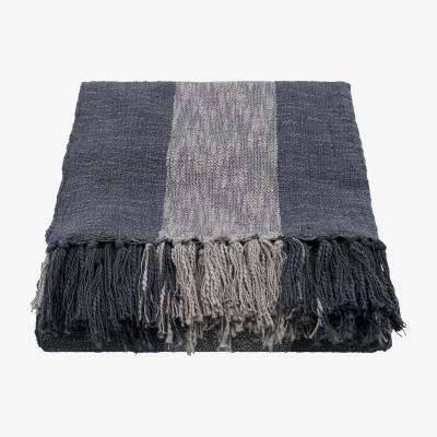 Nordic Nest House Doctor Ponra throw 130x180 cm Grey