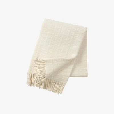 Nordic Nest Twist wool throw natural white