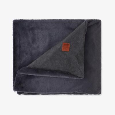 Nordic Nest Faux Fur Recycled Polyester throw 140x200 cm Dark gray