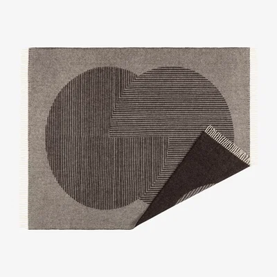 Nordic Nest Circles wool throw 130x185 cm Brown