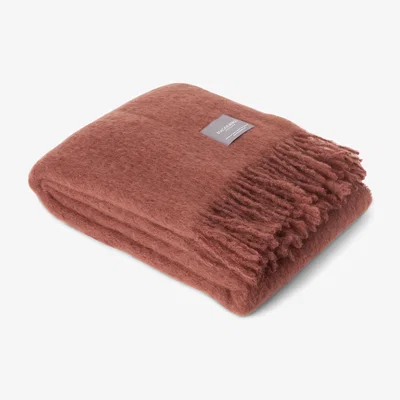 Nordic Nest Stackelbergs Mohair blanket Mahogny