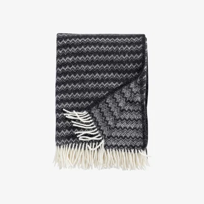 Nordic Nest Summit wool throw 130x200 cm Black
