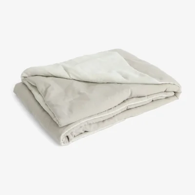 Nordic Nest HAY Air Quilt throw Soft grey 140x200 cm