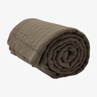 Nordic Nest Magnhild vadderat bedspread 160x280 cm Bark