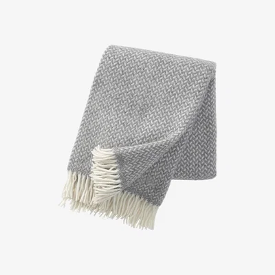 Nordic Nest Polka wool throw grey