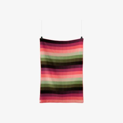 Nordic Nest Røros Tweed Åsmund gradient blanket 135x200 cm Pink-green